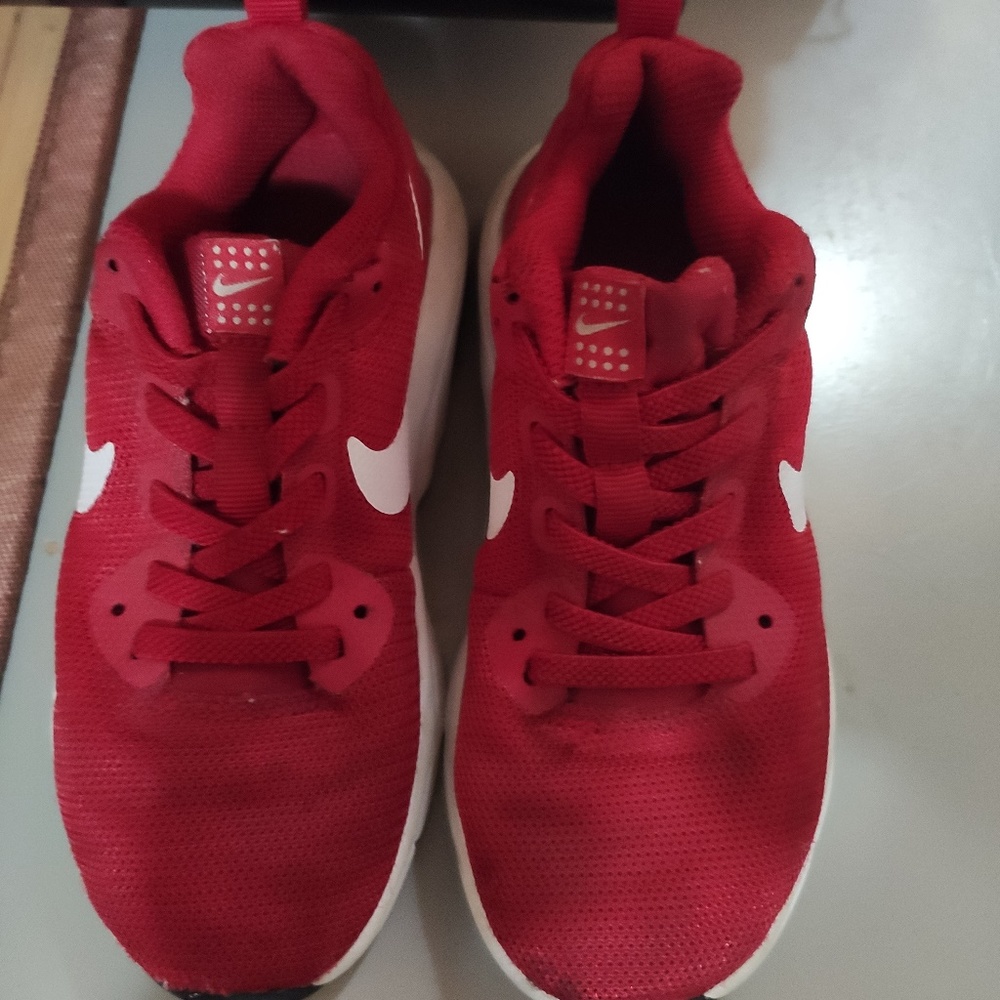new stylish kids sneakers
